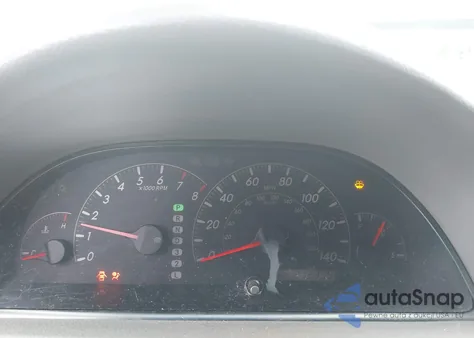 2006 Toyota Camry Xle z USA, uszkodzony, nr VIN 4T1BE30K16U109299